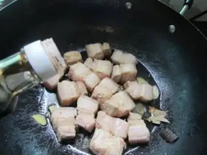 Make Red roasted quail eggs step 3