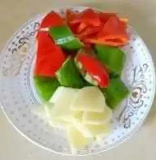 Make Spicy cabbage fish step 0