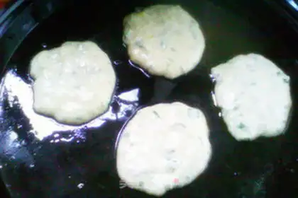 Make Beans + bean greasy croissants step 14