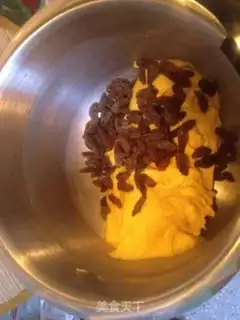Make Pumpkin raisin pack step 3
