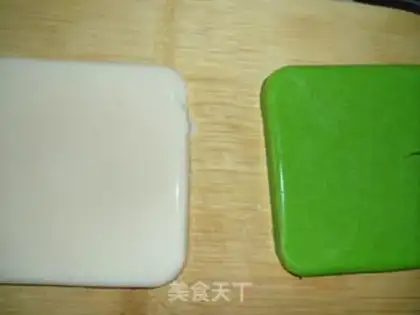 Make Double-coloured tundra step 12