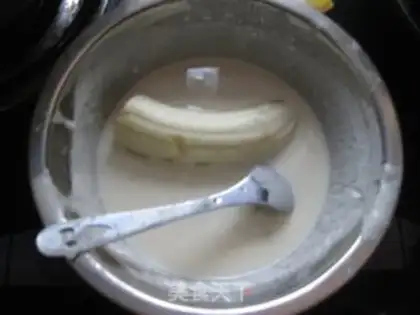 Make Three-coloured bananas step 2