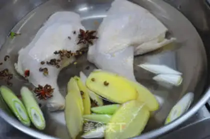 Make Mouthy chicken leg step 4
