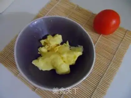 Make Tomato eggs and rice step 1