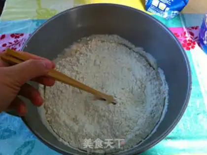 Make Fresh meat buns step 4