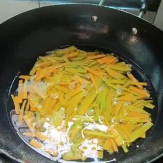 Make Pumpkin step 1
