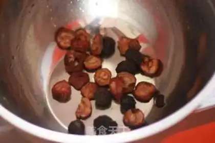 Make Sour plum soup step 0