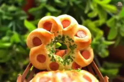 Make Sausage flower bread step 12