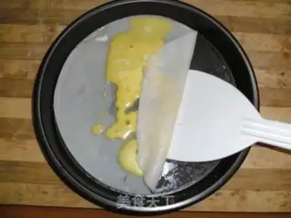 Make Egg intestines step 9