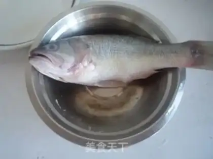Make Jealous-cooked bass step 0