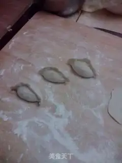 Make Piggy pork dumplings step 9