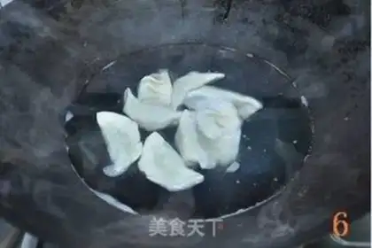 Make Pork dumplings step 5