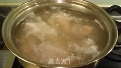 Make Pork soup step 1