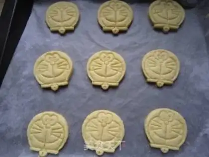 Make A machine-cat cookie step 11