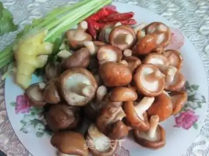 Make Pelican mushrooms step 1