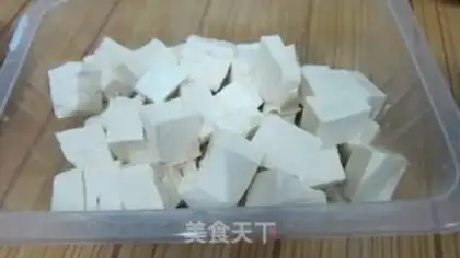 Make Fish head tofu soup step 1