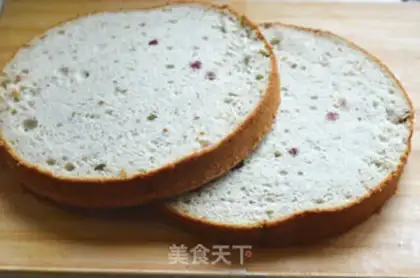 Make Berry twirl cake step 11