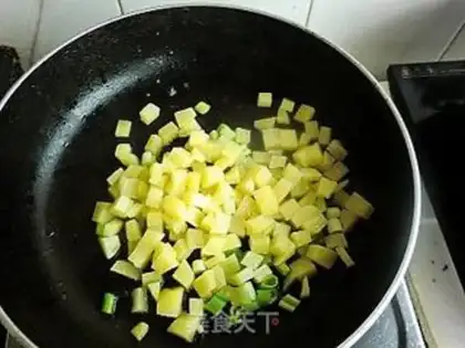 Make Potato caps on the ears step 10