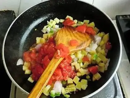 Make Potato caps on the ears step 12