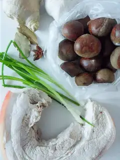 Make Chestnut red meat step 0