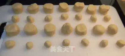 Make Robo-cracker step 4