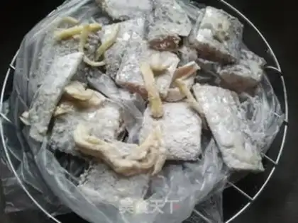 Make Sour soup with fish cuisine step 4