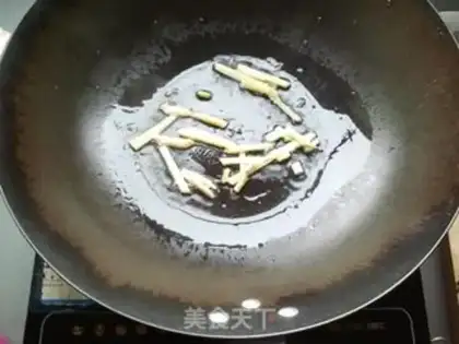 Make Sour soup with fish cuisine step 6