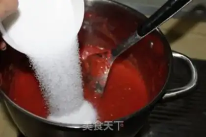 Make Home-made fruit-pies step 2