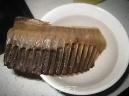 Make Fish-scarbed and thin soup step 1