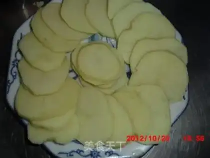 Make A winter hot pot step 4