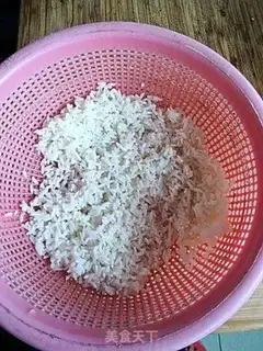Make Curry juice pearls round step 1