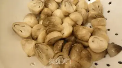 Make Spicy octopus step 1