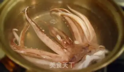 Make Spicy octopus step 2
