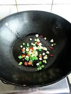 Make Spicy cranberry fried beans step 3