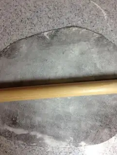 Make Handy black pearl noodles step 23
