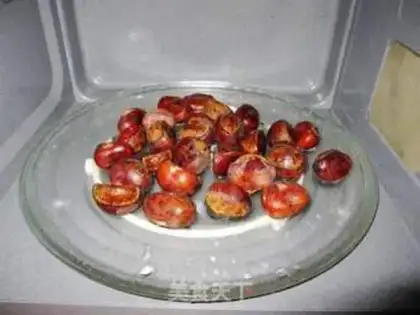 Make Microwave chestnuts step 4