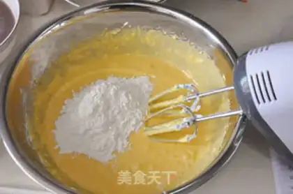 Make Pumpkin cheesecake step 3