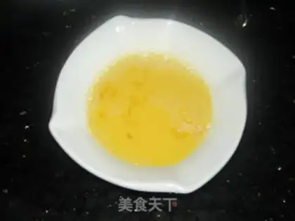 Make Carbine egg fried rice step 3