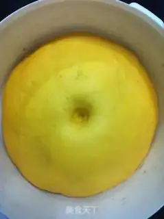Make Pumpkin Ring step 2