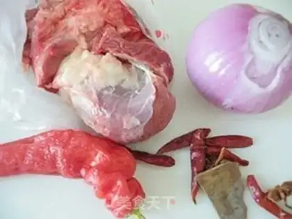 Make A pan of lamb step 0