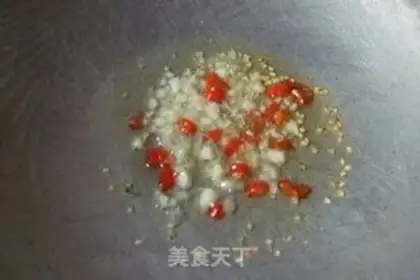 Make Squeeze the beans with fried meat step 4
