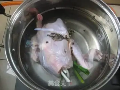 Make Spicy chili chicken step 1