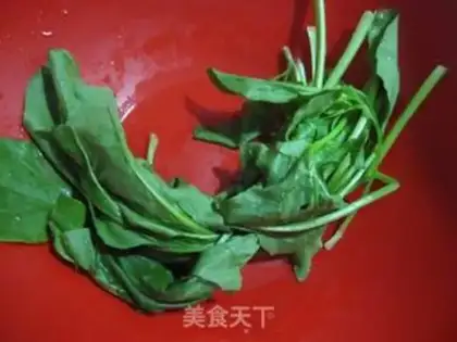 Make Squirty spinach step 0