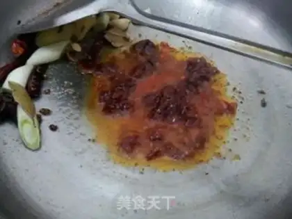 Make Red soup hot pot step 1