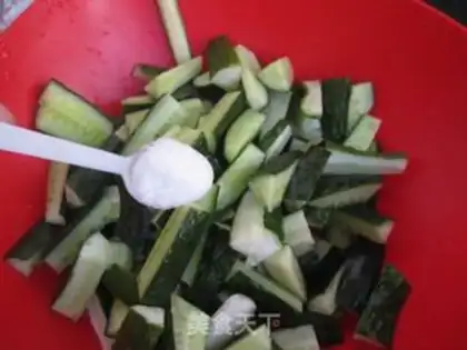 Make cucumber step 1