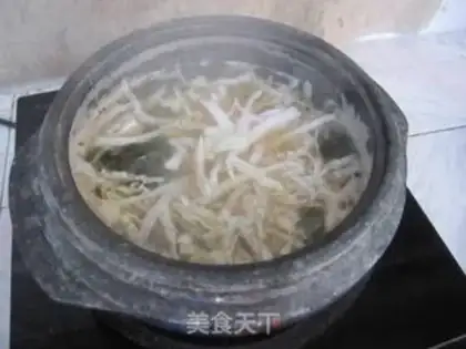 Make Noodle soup with casserole step 4