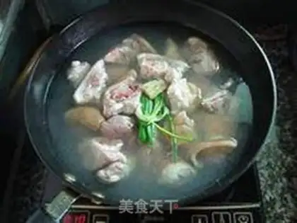 Make Four pigs