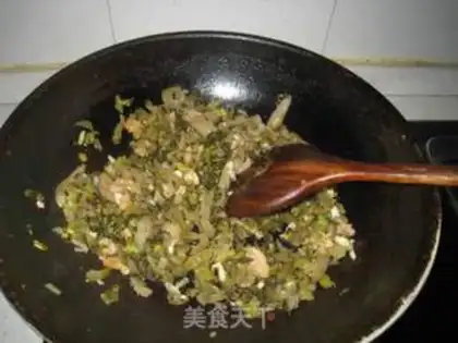Make Pork-screwed sour sauce step 3
