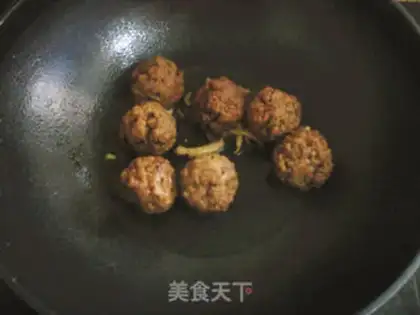 Make Red burning lion head step 11