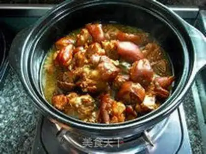 Make Four pigs